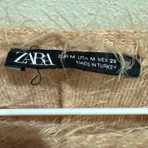 Zara Fuzzy Beige Sweater - Picture 5 of 10